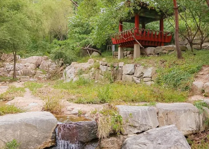 Gyeongbokgung Palace Seochon Christian - Foreigner Only * 首爾